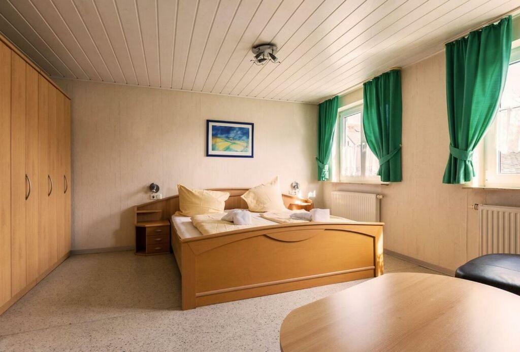 Pension Goldene Mitte Groß-Zimmern Zewnętrze zdjęcie